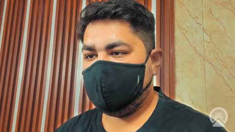 Sleepy owl online show from 10-28-25, 07:01