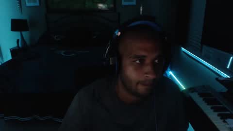 Snapshot of a4orce chatting on 10-09-25, 12:19 a4orce online show from 10-09-25, 12:19