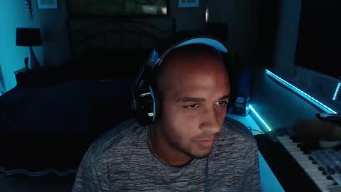 Snapshot of a4orce chatting on 10-12-25, 11:26 a4orce online show from 10-12-25, 11:26