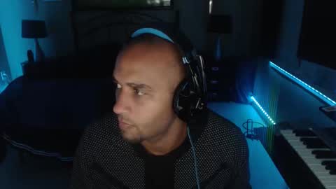 Snapshot of a4orce chatting on 12-03-25, 01:02 a4orce online show from 12-03-25, 01:02