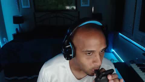 a4orce online show from 04-14-26, 01:00