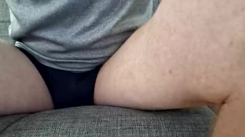 Snapshot of a7469 chatting on 04-28-26, 04:17 XXL online show from 04-28-26, 04:17