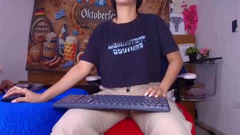 Aisha online show from 09-29-25, 11:48