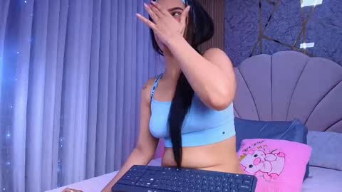 Aisha online show from 05-27-26, 11:51