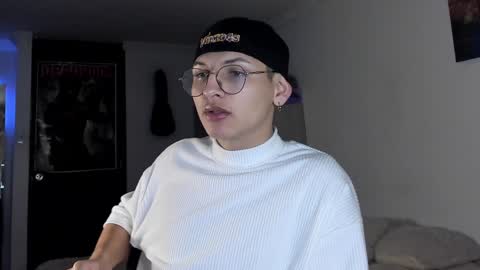 alejo online show from 12-26-24, 08:18