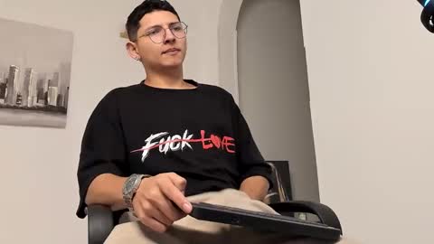 alejo online show from 03-08-25, 01:28