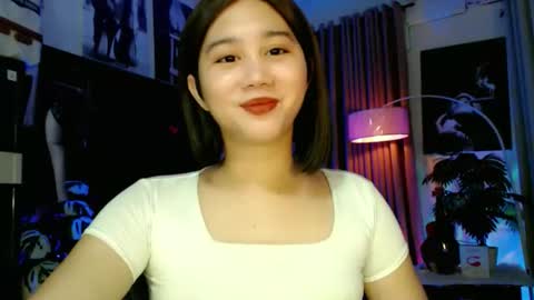 Lovely Yana  online show from 10-28-25, 07:23