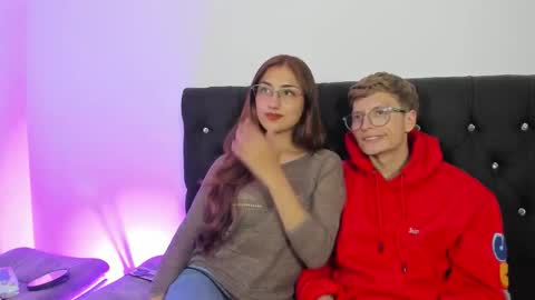 A Sexy Couple online show from 12-04-25, 10:29