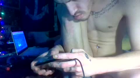 Snapshot of a_twinkie chatting on 02-08-25, 04:14 Chris online show from 02-08-25, 04:14