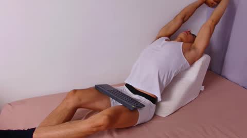 Axel online show from 10-11-25, 03:06