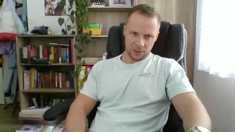 Snapshot of aaaandzzz chatting on 02-12-25, 10:35 Long distance cumshot online show from 02-12-25, 10:35