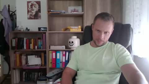 Snapshot of aaaandzzz chatting on 11-19-25, 11:21 Long distance cumshot online show from 11-19-25, 11:21