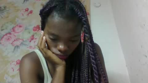 aadienne online show from 05-01-26, 02:16