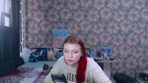 Alice online show from 05-07-26, 01:44