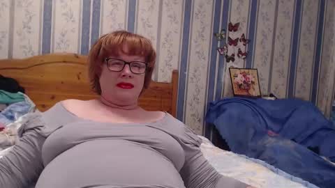 NINA online show from 11-17-25, 11:32