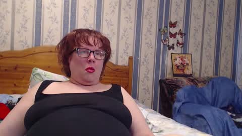 NINA online show from 03-09-26, 06:06