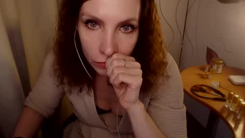 Katie online show from 01-11-25, 11:56