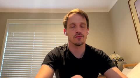 Snapshot of aanal341330 chatting on 03-25-26, 07:58 Kris online show from 03-25-26, 07:58