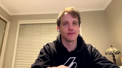 Snapshot of aanal341330 chatting on 03-27-26, 08:26 Kris online show from 03-27-26, 08:26