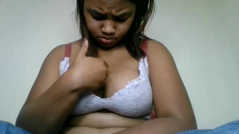 aariciah online show from 05-11-26, 08:06