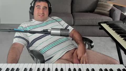 Aaron online show from 01-25-25, 04:57