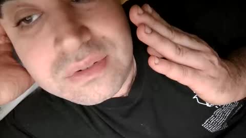 Snapshot of aaroleplayer chatting on 04-18-26, 11:03 Aaron online show from 04-18-26, 11:03