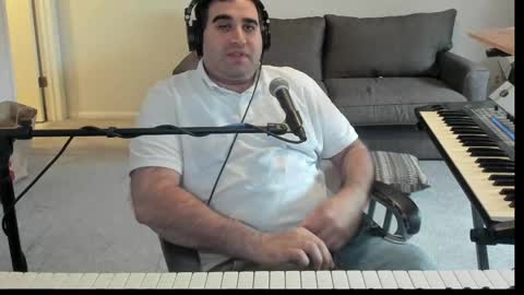 Snapshot of aaroleplayer chatting on 04-19-26, 06:10 Aaron online show from 04-19-26, 06:10