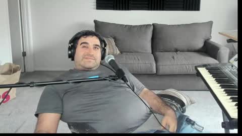 Snapshot of aaroleplayer chatting on 04-22-26, 10:22 Aaron online show from 04-22-26, 10:22