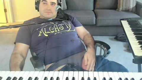 Snapshot of aaroleplayer chatting on 05-16-26, 09:24 Aaron online show from 05-16-26, 09:24