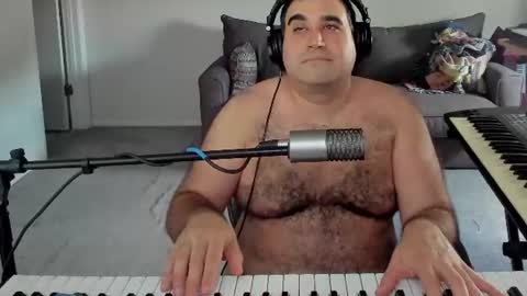 Aaron online show from 08-01-26, 05:34