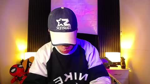Aaron online show from 01-04-25, 02:14