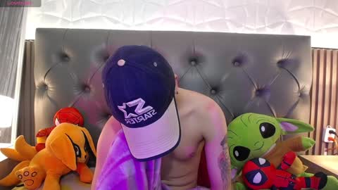 Aaron online show from 01-29-25, 05:45
