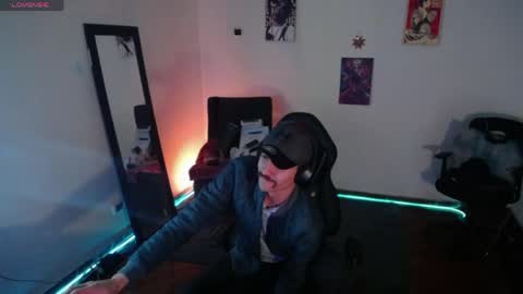 Snapshot of aaron_malikk chatting on 06-07-26, 02:27 aaron_malikk online show from 06-07-26, 02:27
