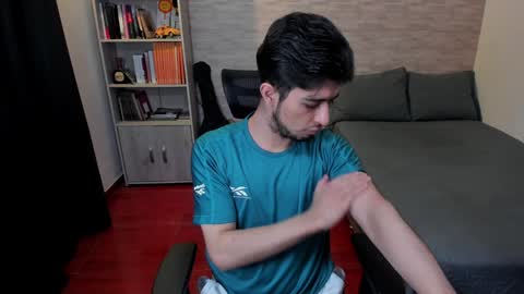 Aaron online show from 01-07-25, 11:03