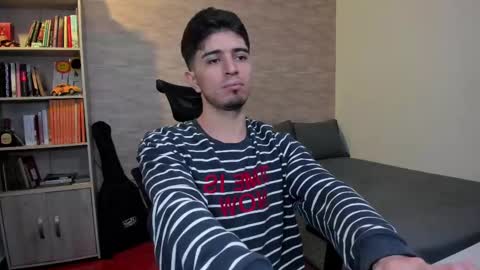 Aaron online show from 02-28-25, 08:28