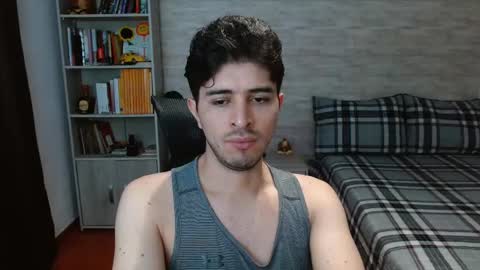 Aaron online show from 11-05-25, 07:47