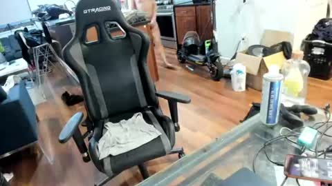 Aaron Skye online show from 06-26-26, 01:10