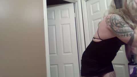 aaronprezent online show from 01-26-25, 11:28