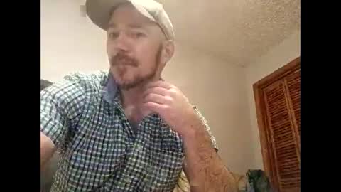aaronshere888888 online show from 05-01-26, 03:11