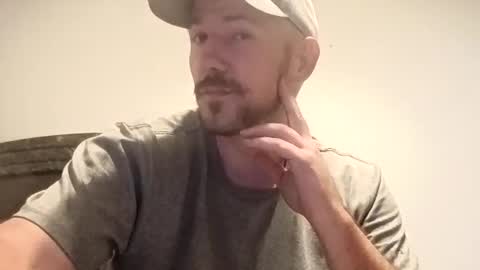 aaronshere888888 online show from 08-04-26, 02:04