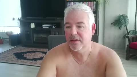 Snapshot of aarosteev chatting on 04-20-26, 01:03 Jason online show from 04-20-26, 01:03