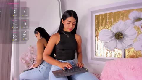 Snapshot of aary_ chatting on 10-20-25, 07:03 Ary online show from 10-20-25, 07:03