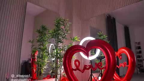 Alexa online show from 02-16-25, 07:04