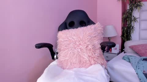 abbey_walker online show from 12-27-24, 08:56