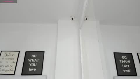 Snapshot of abbey_walker chatting on 02-12-26, 11:05 abbey_walker online show from 02-12-26, 11:05