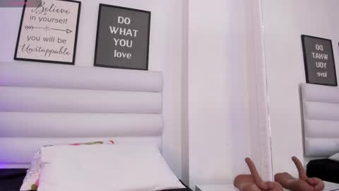 Snapshot of abbey_walker chatting on 03-13-26, 11:06 abbey_walker online show from 03-13-26, 11:06