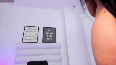 Snapshot of abbey_walker chatting on 03-19-26, 01:37 abbey_walker online show from 03-19-26, 01:37