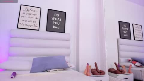 Snapshot of abbey_walker chatting on 03-26-26, 11:49 abbey_walker online show from 03-26-26, 11:49