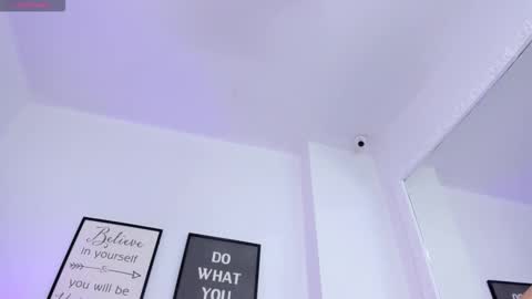 Snapshot of abbey_walker chatting on 03-27-26, 11:10 abbey_walker online show from 03-27-26, 11:10