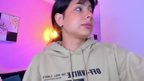 abbie_kinky online show from 09-15-25, 01:00